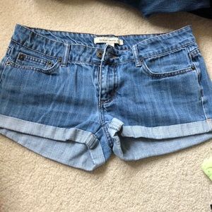Forever 21 Jean shorts size 29